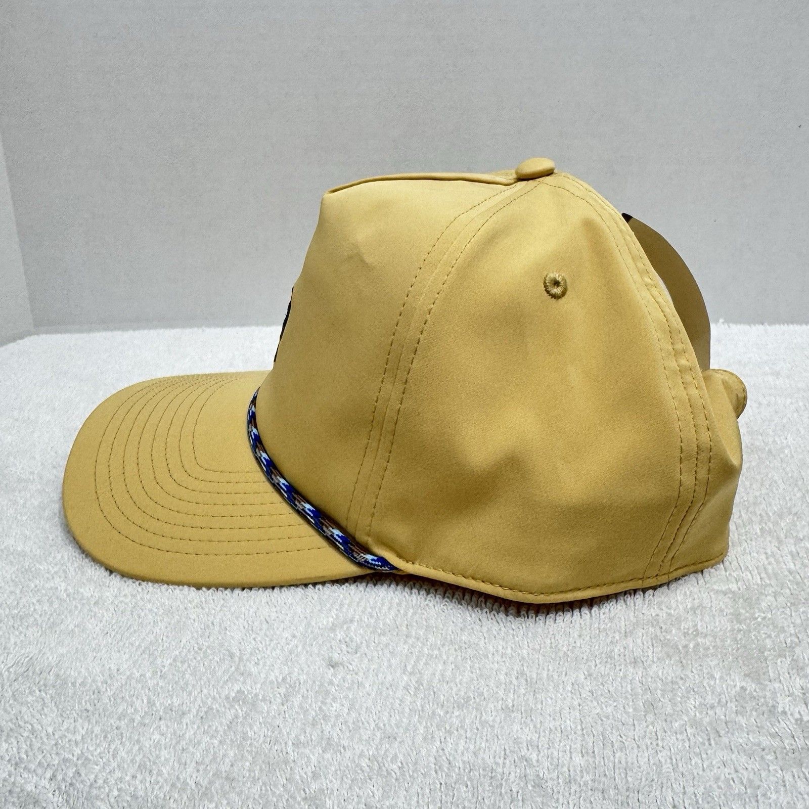 Poncho Bird Quail Embroidered Snapback Hat One Size Outdoor Hunting Fishing Nwt — image 5 of 8